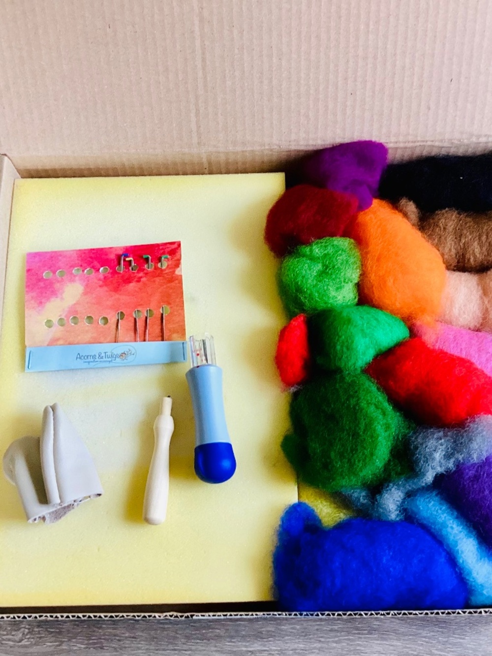 Acorns & Twigs Needle Felting Beginner Kit Large Box Foam Crafts DIY Wool Batts